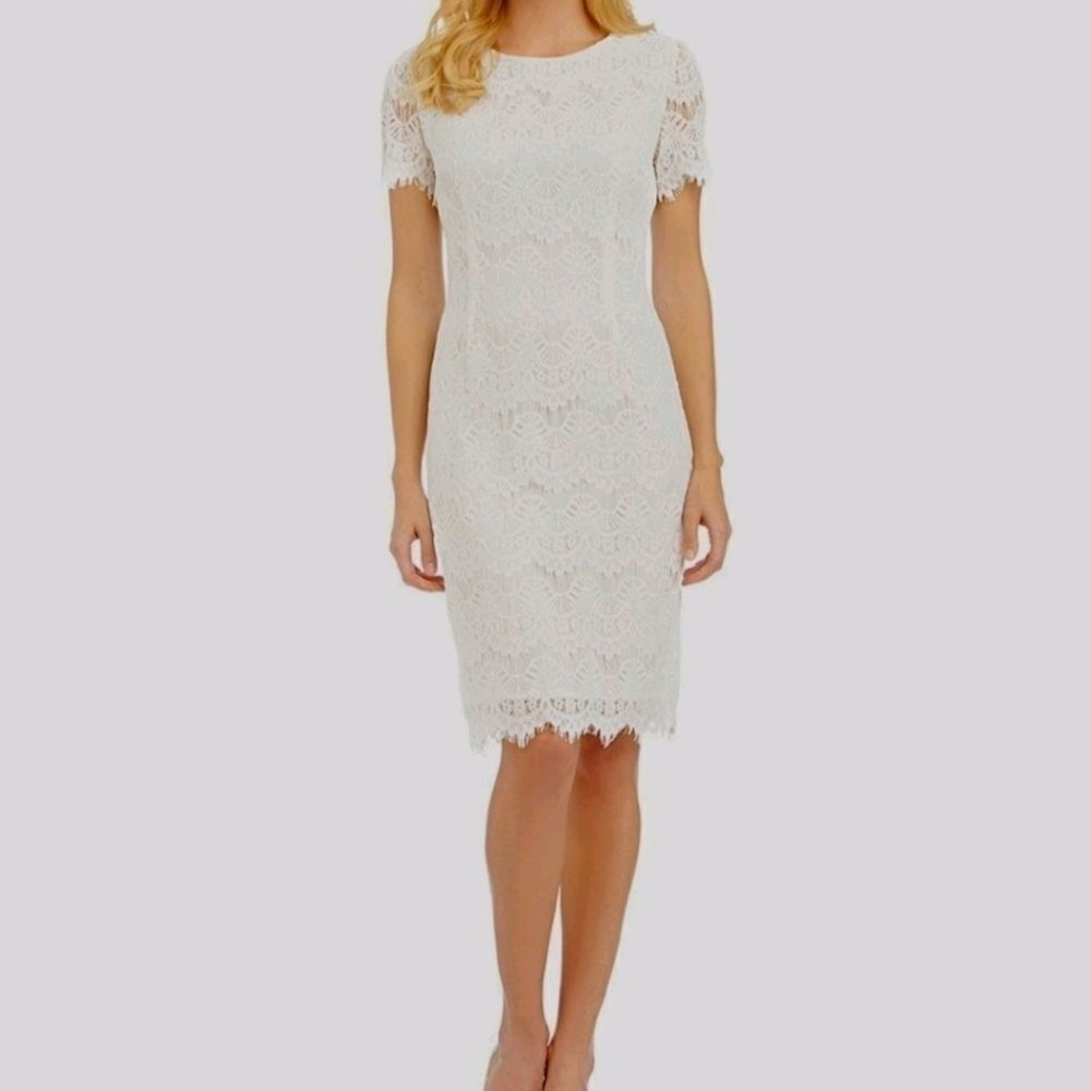 Francesca's Jun & Ivy Laced Lined Short Sleeve Mini Dress Size Small